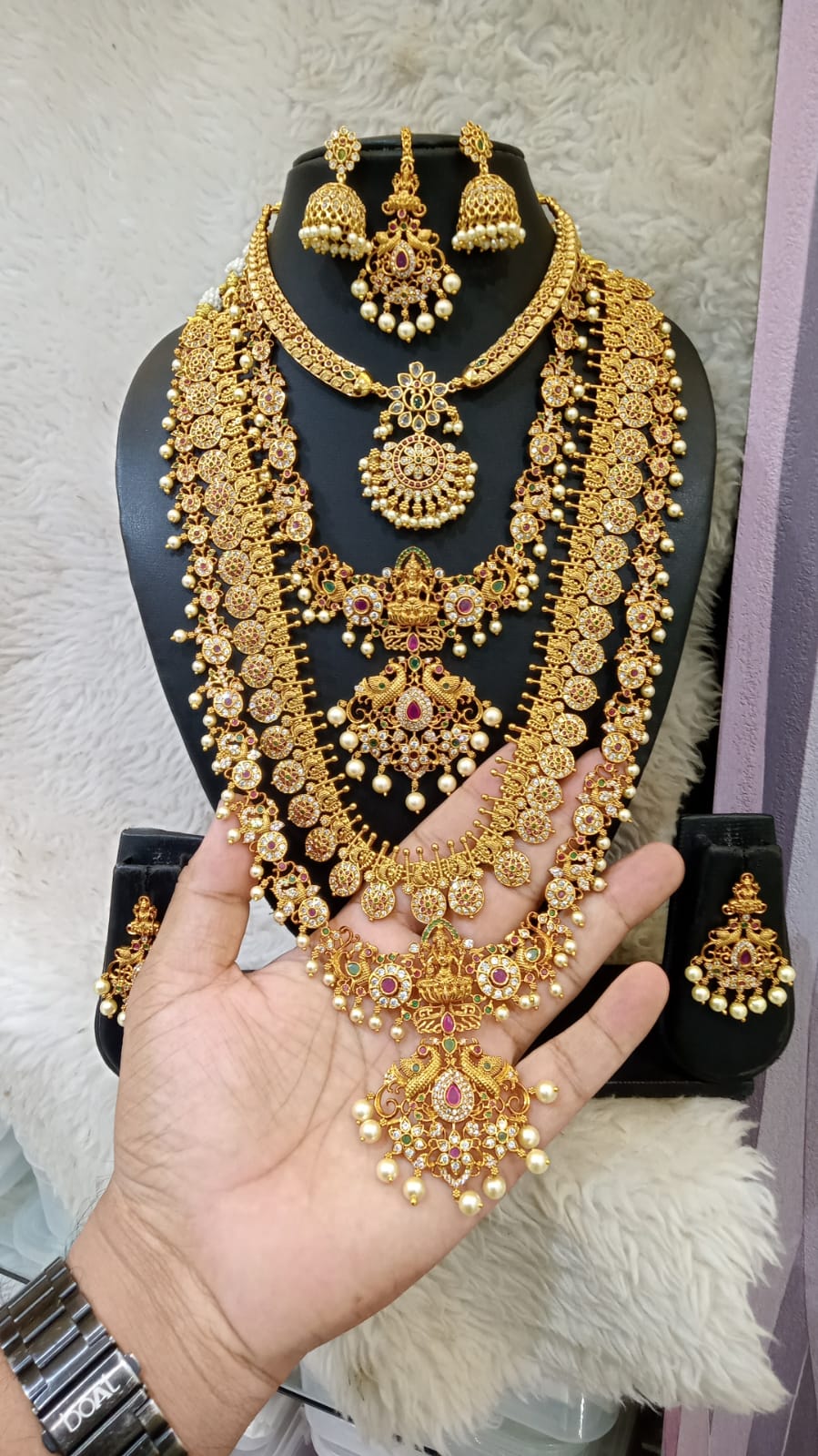 Combo necksets