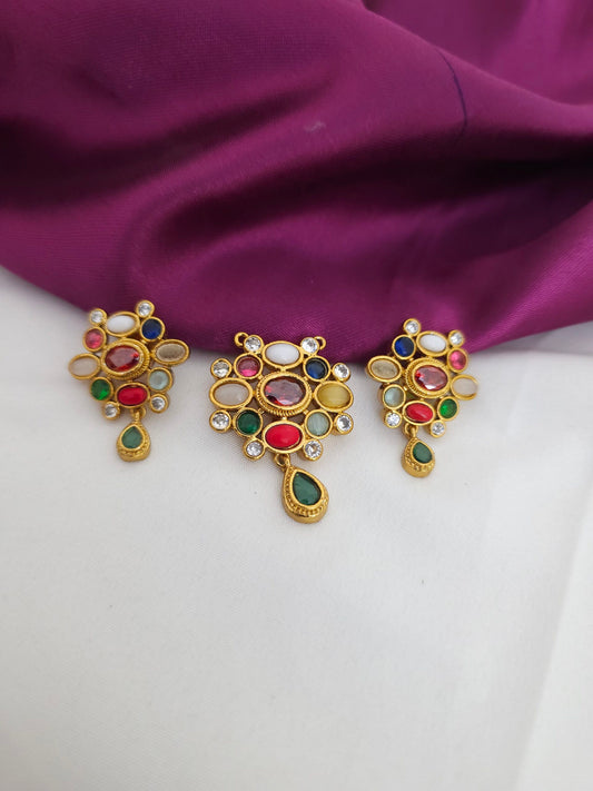 Navaratna pendant set