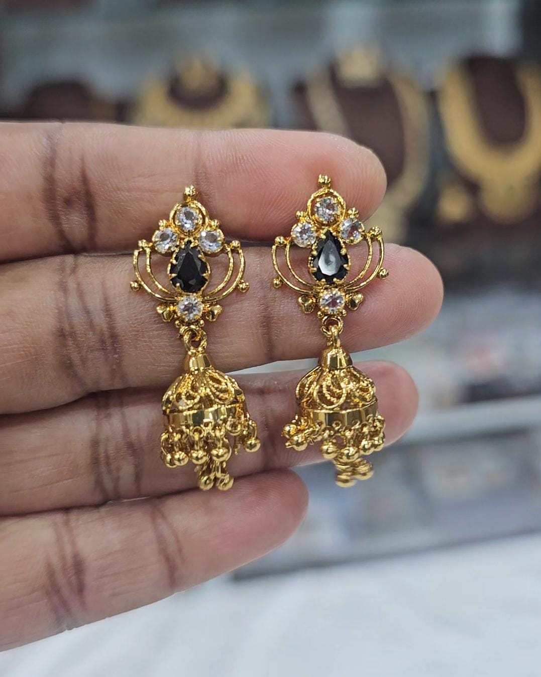 Beautiful Hangings with best price just 299
