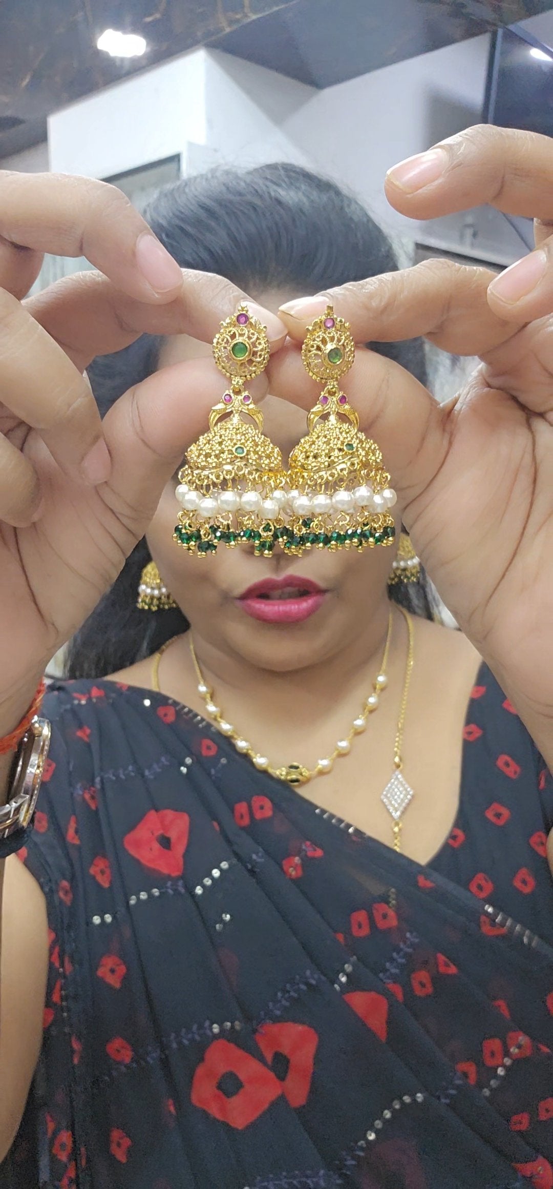 Antique buttas without god motive just 499