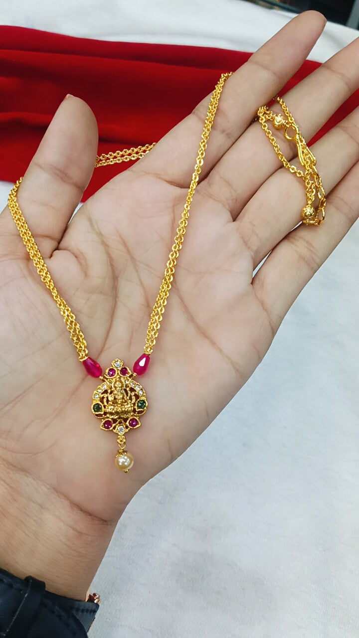 Small Locket with ChandraHaram Handmade Pink Drops