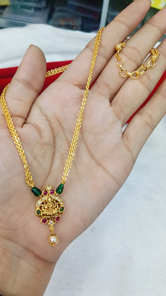 Small Locket with ChandraHaram Handmade Green Drops