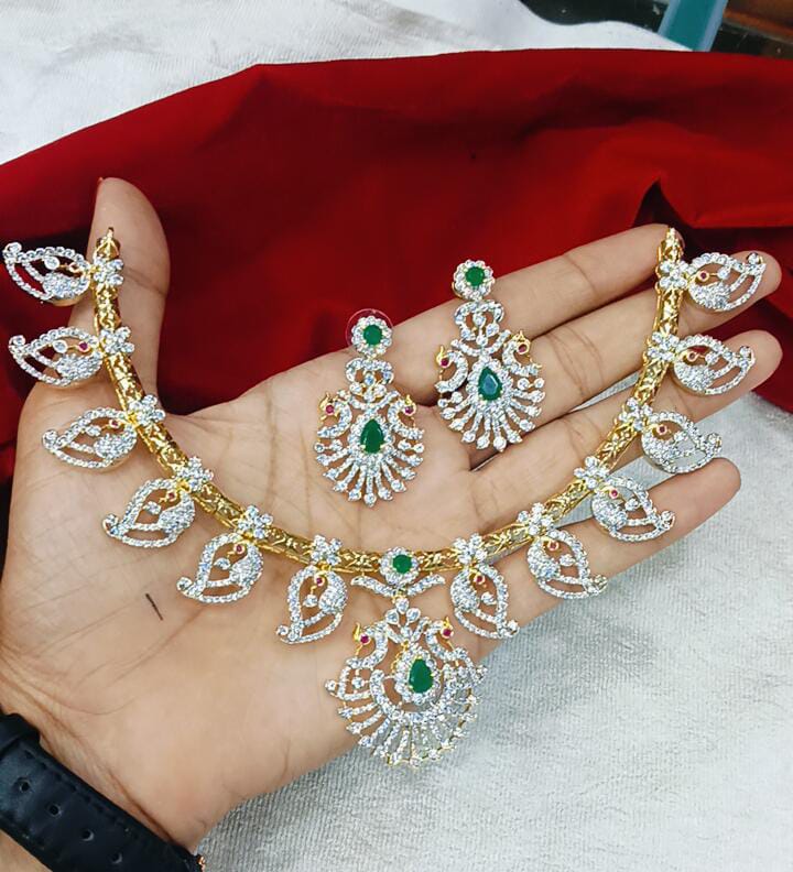GJ Neck Set With Beautiful Green Stone Just 1899