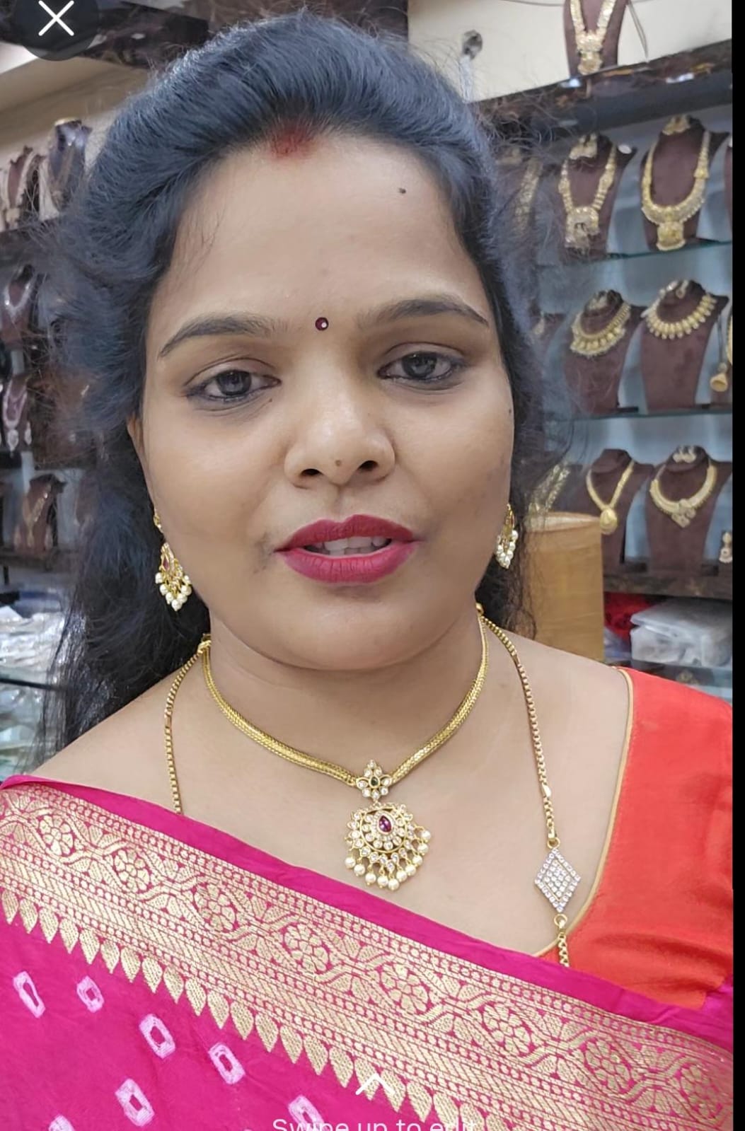 Naapati with Dollar Earings offer price 450