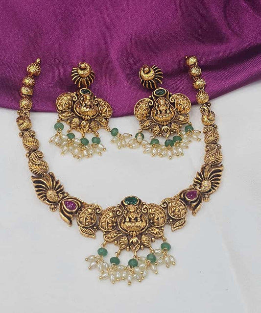 Antique neck set just 1299