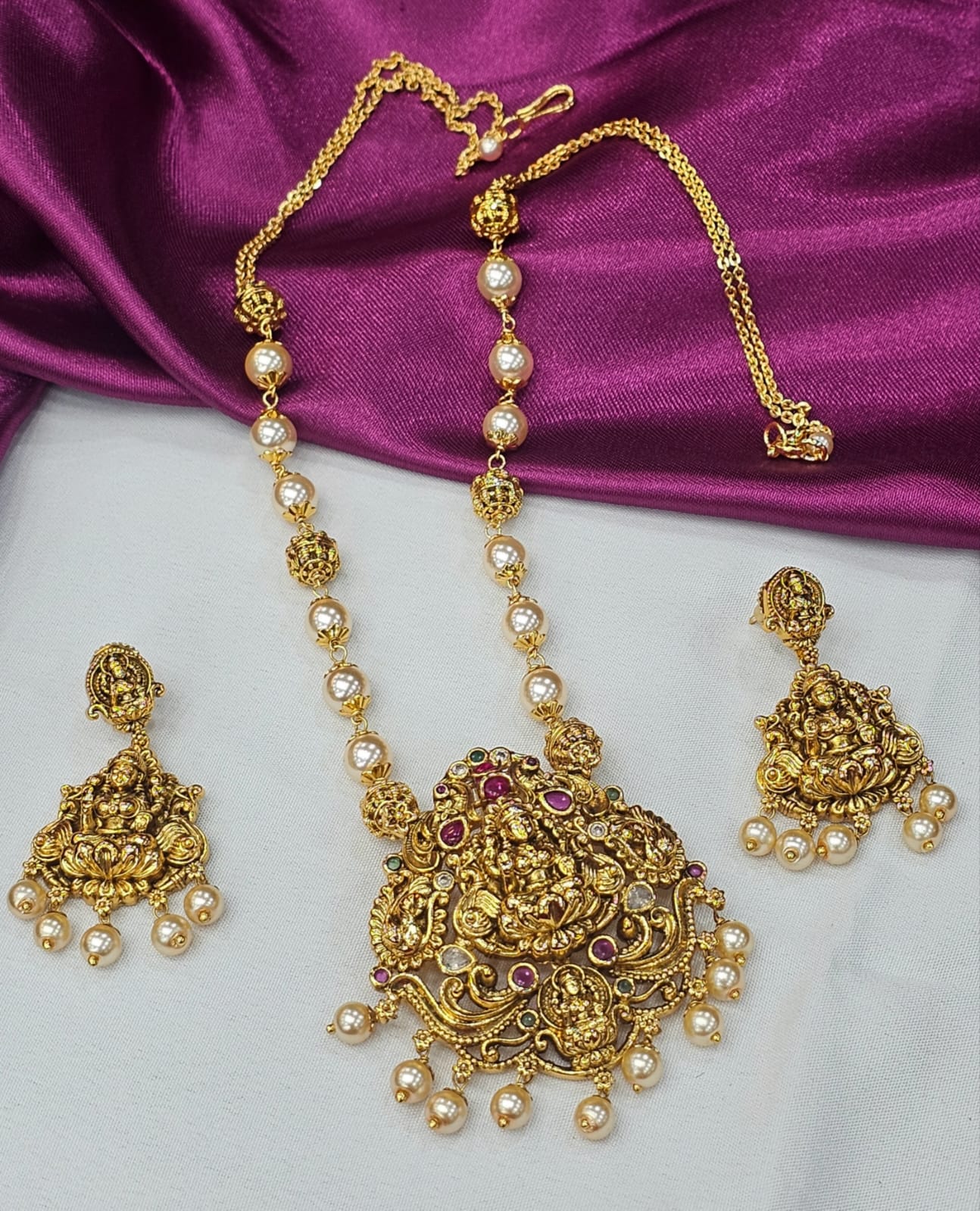 Designer Swarovski Mala just 1399