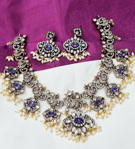 Victorian neck set with blue stone just 2499