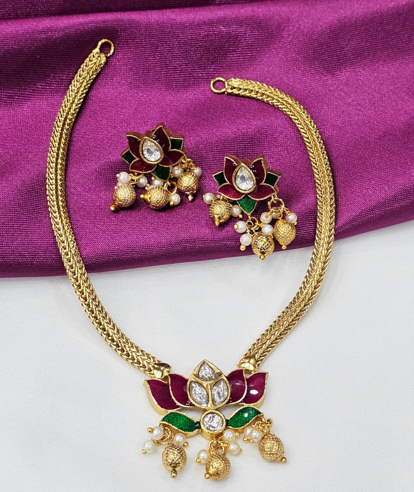Kempu choker  just 550