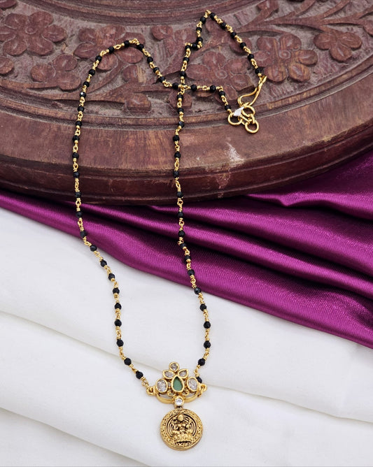 black beads just 350