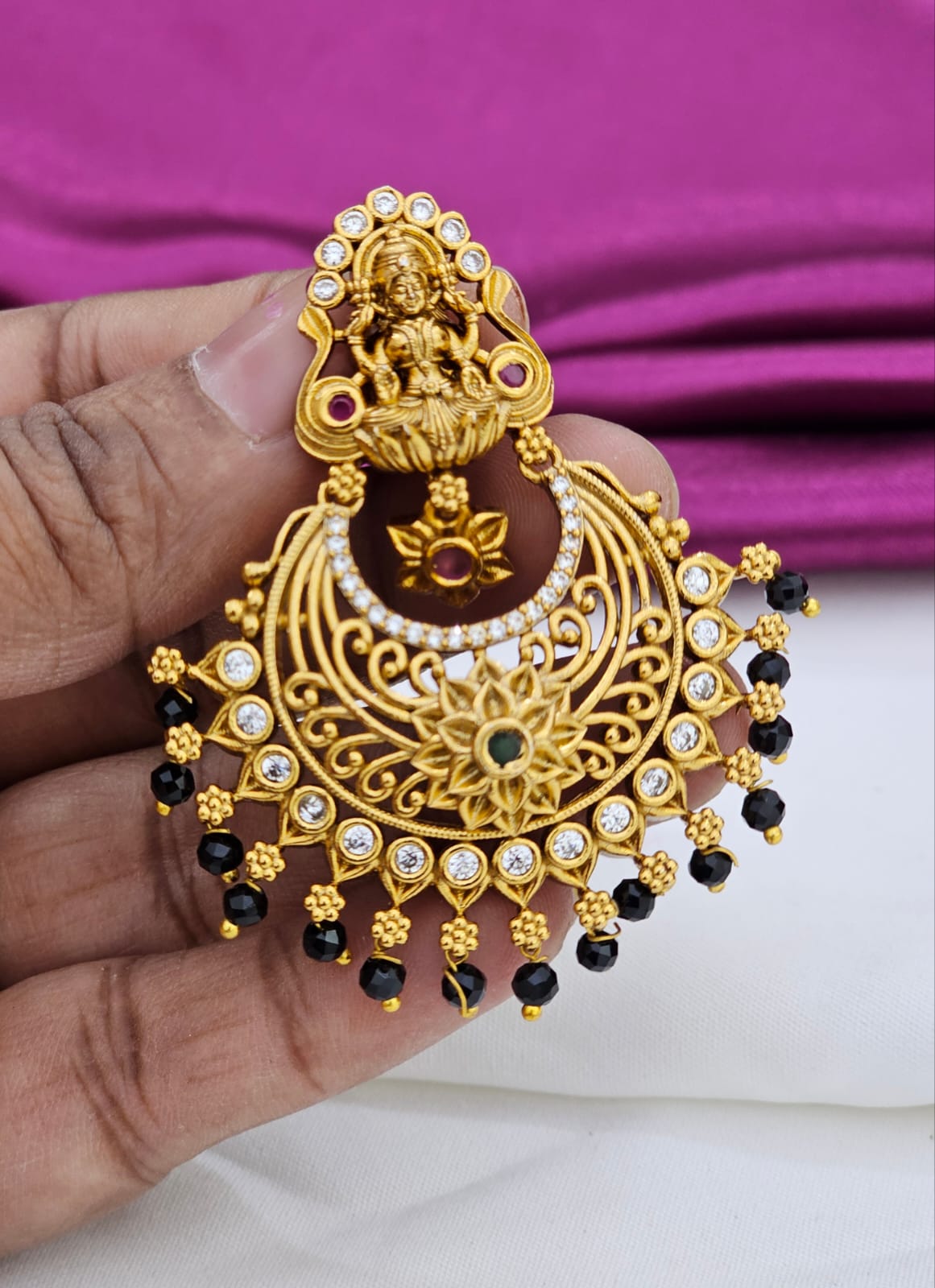 Premium Pendent just 399