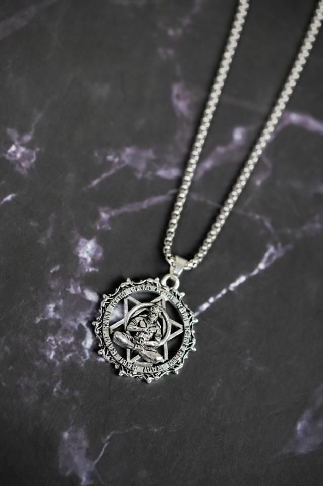 Shree Yantra with Hanuman Raksha Pendant with Chain