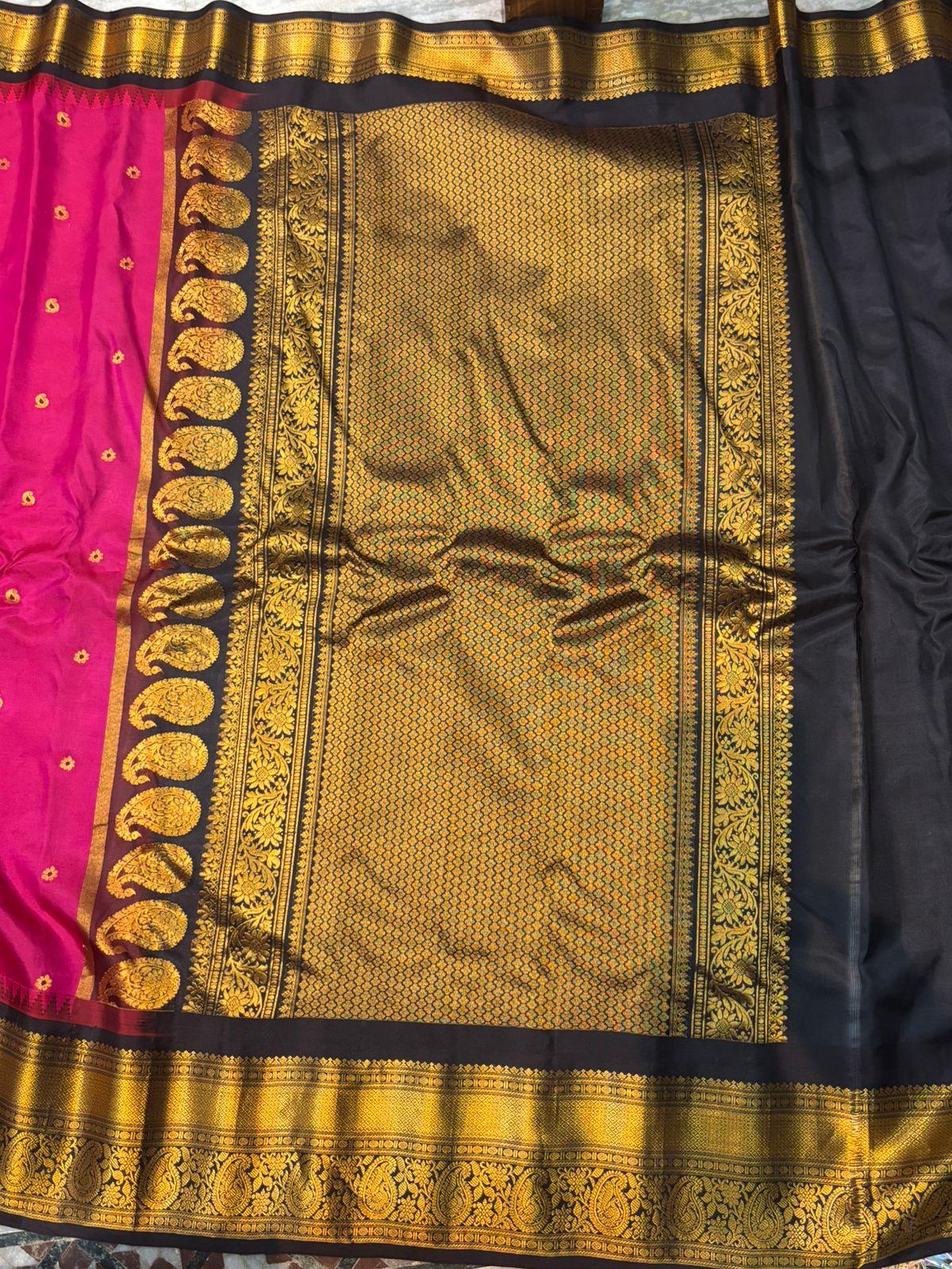 Authentic Pure Gadwal Silk Saree - Radiant Pink with Black & Gold Zari Border | Traditional Wedding & Festive Wear - pochampallysarees.com