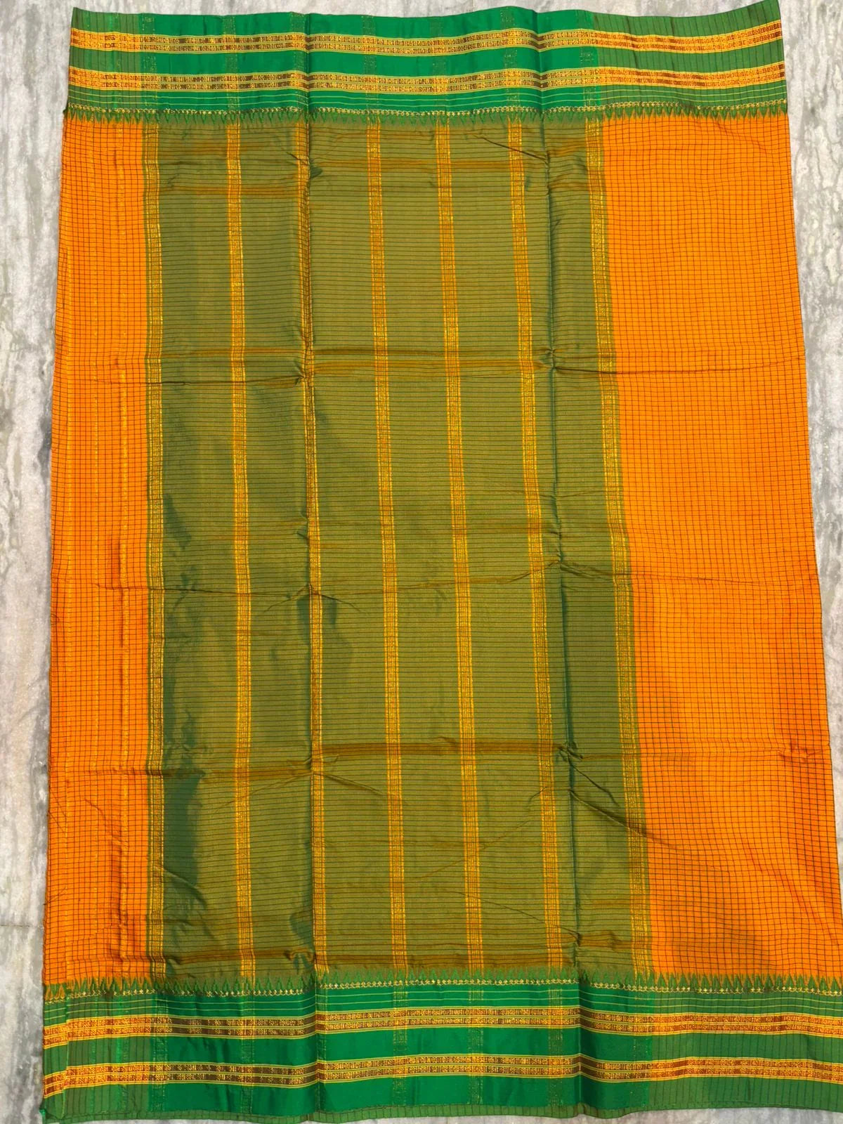 Authentic Mango Yellow & Emerald Green Gadwal Silk Saree | Checkered Handloom Saree with Zari Border - pochampallysarees.com