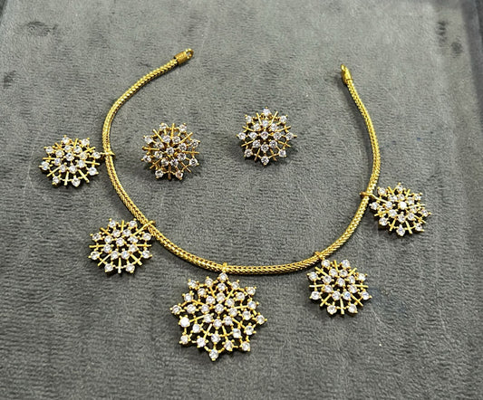 5 star neck set just 650
