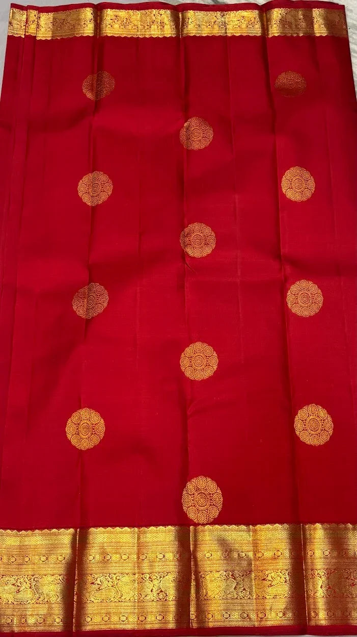 Bridal Red Pure Kanchipuram Silk Saree with Heavy Gold Zari | Silk Mark Certified - pochampallysarees.com