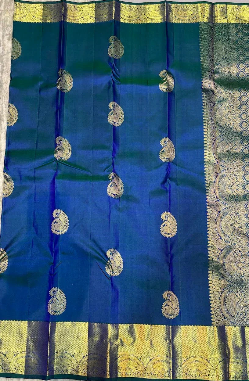 Authentic Pure Kanchipuram Pattu Saree in Royal Blue & Green | Silk Mark Certified - pochampallysarees.com