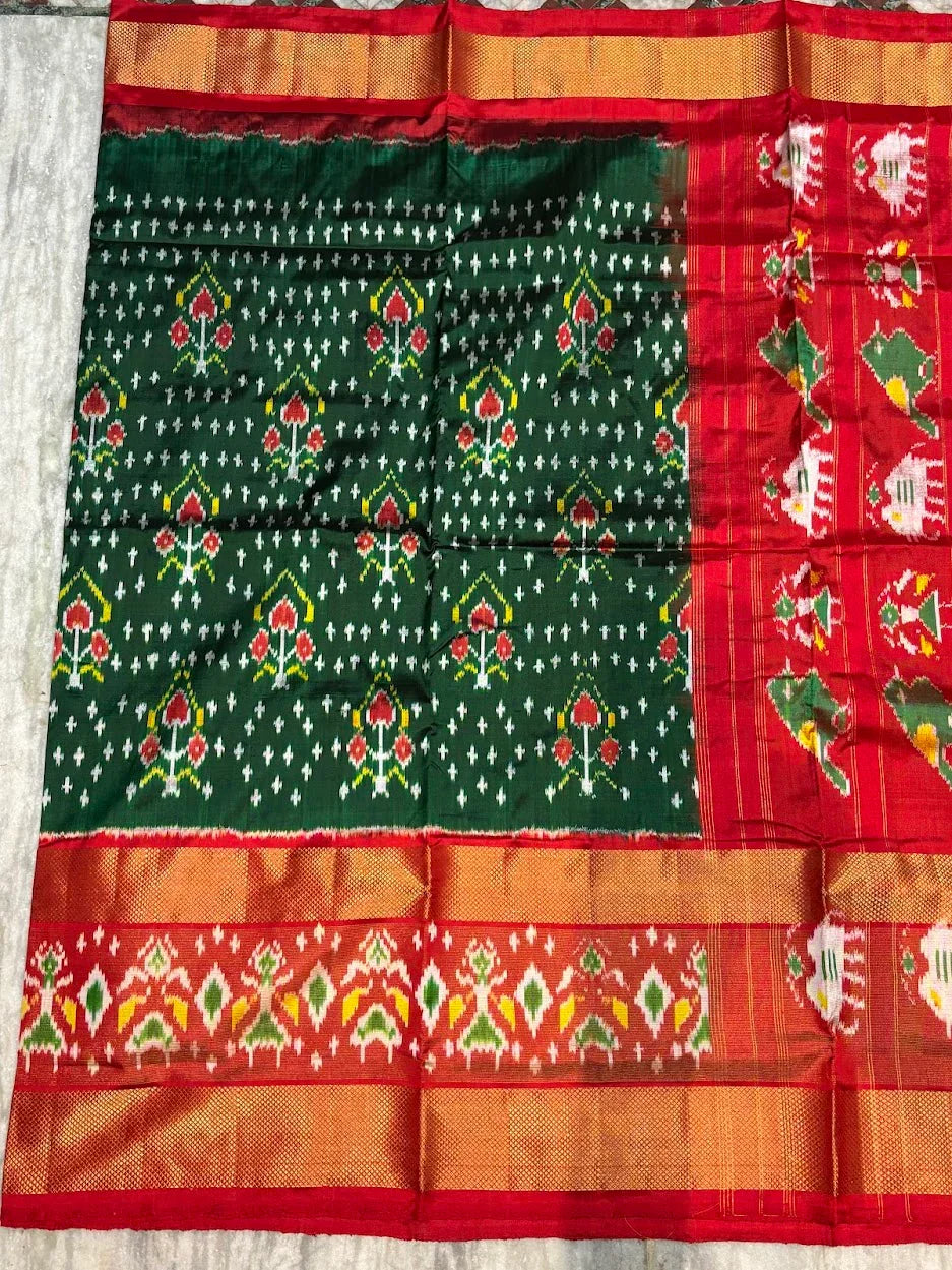 Premium Green & Red Pure Ikkat Silk Saree | Traditional Parrot & Elephant Motifs | Rich Gold Zari Border - pochampallysarees.com