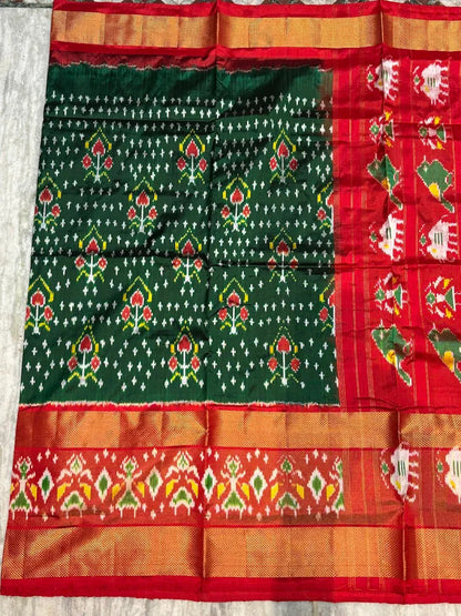 Premium Green & Red Pure Ikkat Silk Saree | Traditional Parrot & Elephant Motifs | Rich Gold Zari Border - pochampallysarees.com