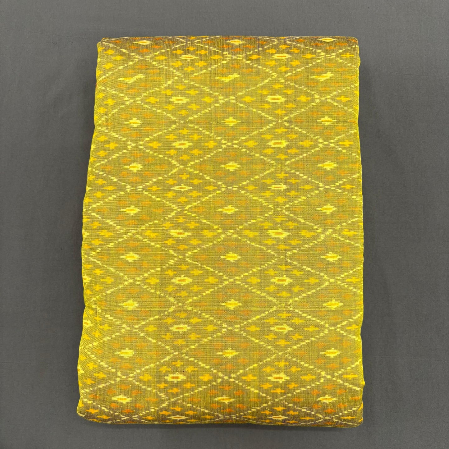POCHAMPALLY IKKAT SICO PARROT GREEN FABRIC - pochampallysarees.com