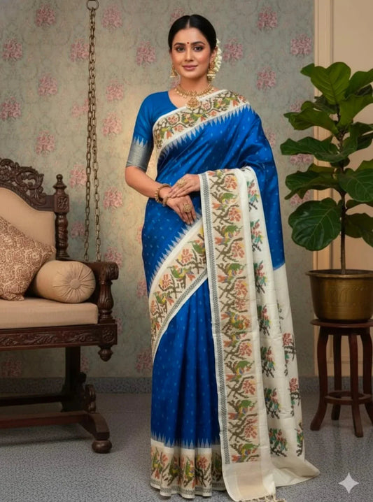 Royal Blue & Cream White Pure Ikkat Silk Saree | Silk Mark Certified Handloom Pochampally | Temple Border Wedding Saree - pochampallysarees.com