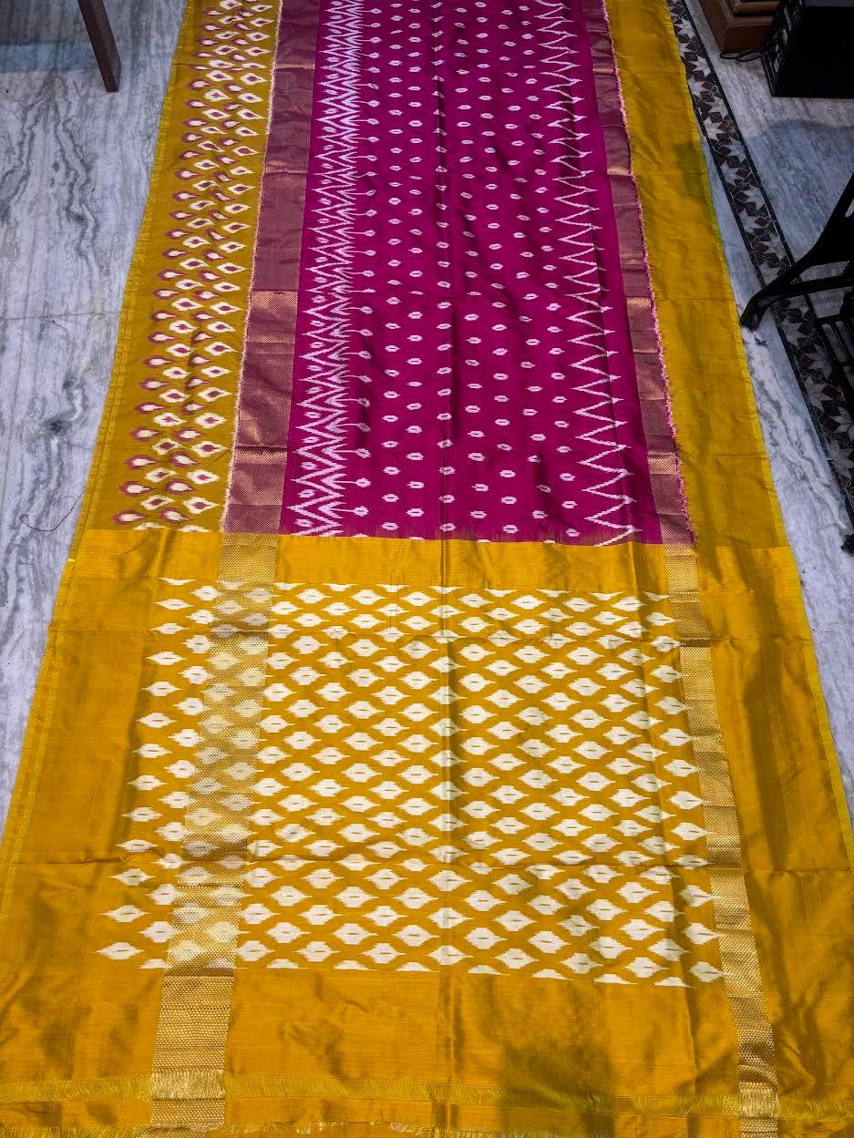 Pure Pochampally Ikkat Silk Saree - Vibrant Magenta & Mustard Yellow with Classic Zari Border | Handwoven Traditional Wear - pochampallysarees.com