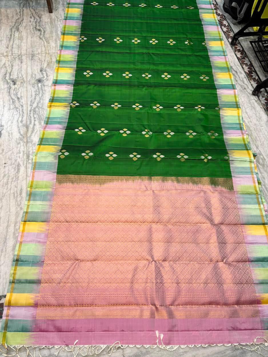 Kanchi Soft Silk Saree Green | Gold & Silver Buttas, Multi-Color Pastel Border & Rich Pink Zari Pallu | Festive Wear - pochampallysarees.com