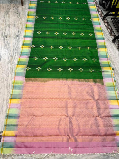 Kanchi Soft Silk Saree Green | Gold & Silver Buttas, Multi-Color Pastel Border & Rich Pink Zari Pallu | Festive Wear - pochampallysarees.com