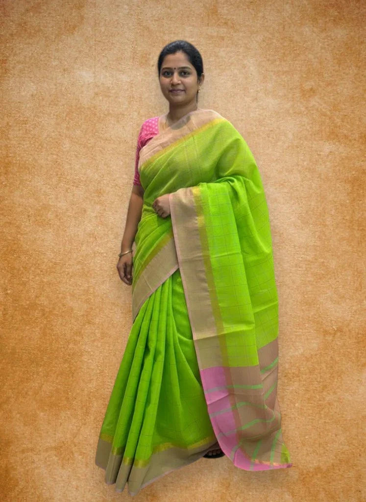 MANGALAGIRI COTTONS BODY PARROT GREEN CHECKS DESIGNER BORDER ZARI PALLU AND BLOUSE RUNNING - pochampallysarees.com