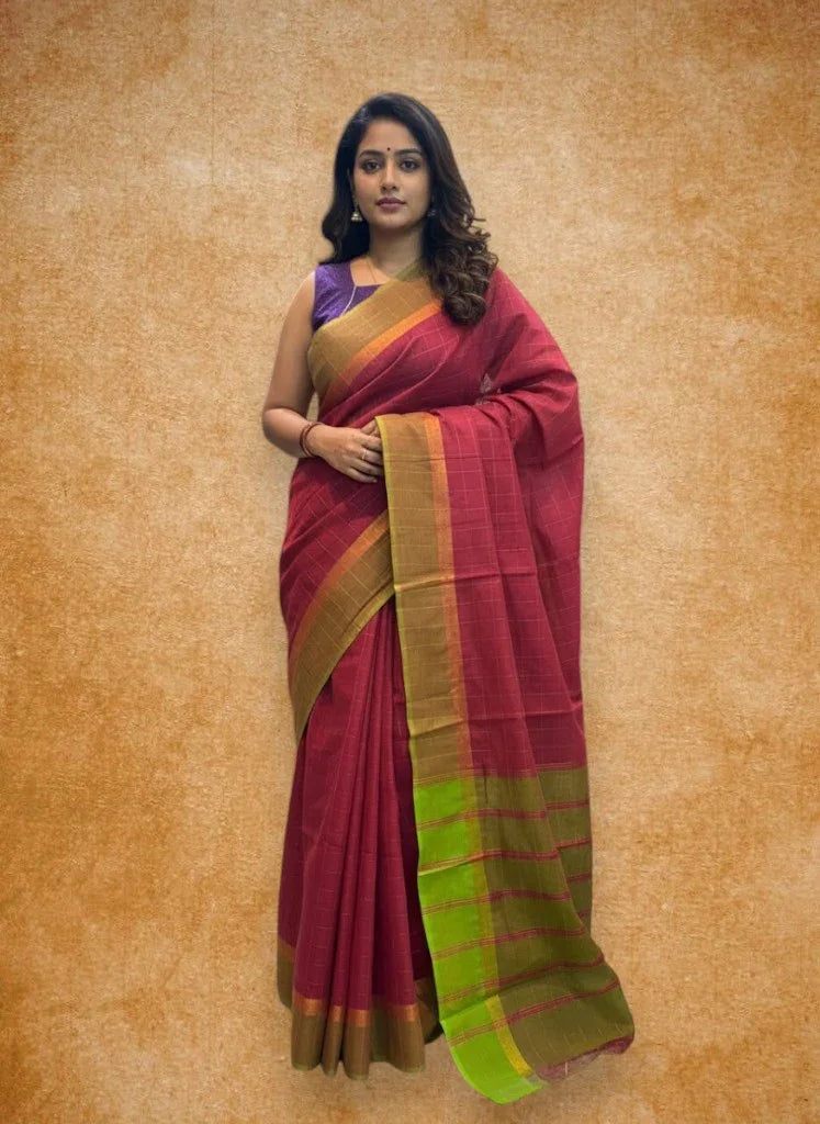 MANGALAGIRI COTTONS BODY RED CHECKS DESIGNER BORDER ZARI PALLU AND BLOUSE RUNNING - pochampallysarees.com