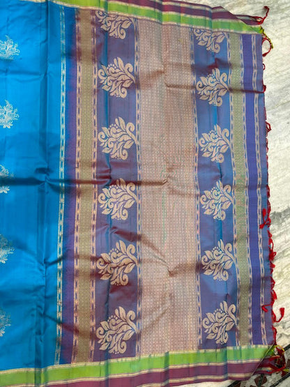 Sky Blue Soft Kubera Silk Saree with Silver Zari Floral Motifs & Rich Contrast Pallu | Traditional Festive & Wedding Wear Saree for Women with Blouse Piece - pochampallysarees.com