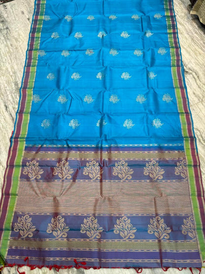 Sky Blue Soft Kubera Silk Saree with Silver Zari Floral Motifs & Rich Contrast Pallu | Traditional Festive & Wedding Wear Saree for Women with Blouse Piece - pochampallysarees.com