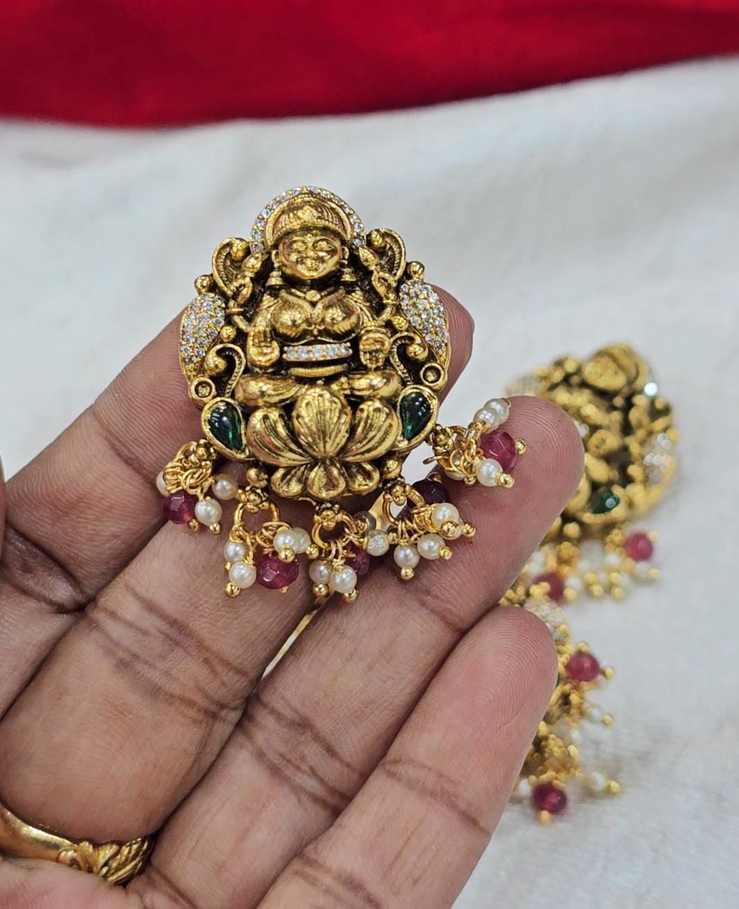 Laxmi ammavariki nakshi pendent just 550