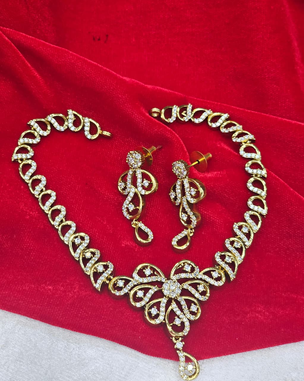 Antique polish neck set just 699