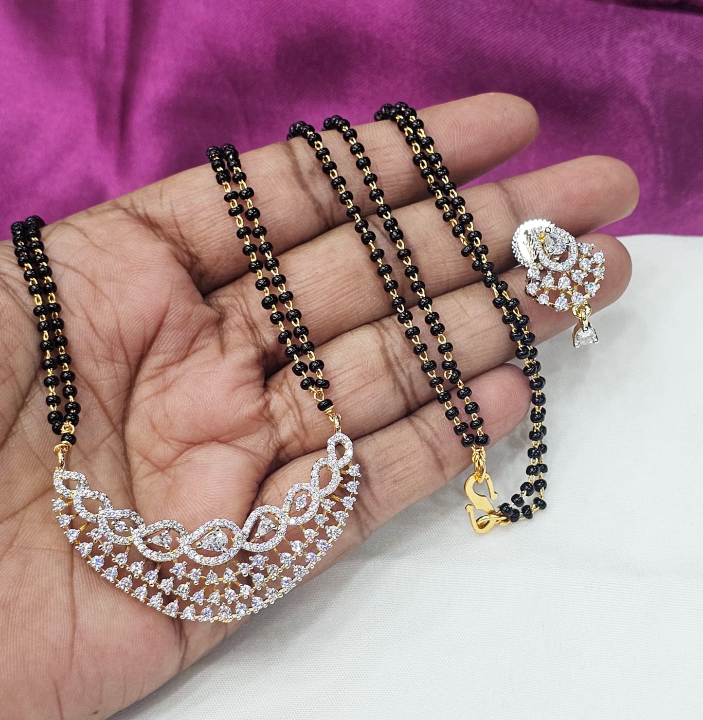 Dimond replica black beads just 699