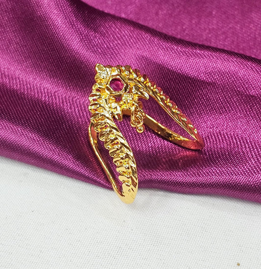 Vanki  ring  adjustable with pink stone just 299