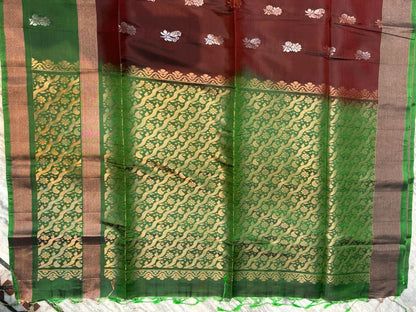 Elegant Maroon and Green Pure Soft Silk Saree with Rich Zari Pallu - pochampallysarees.com