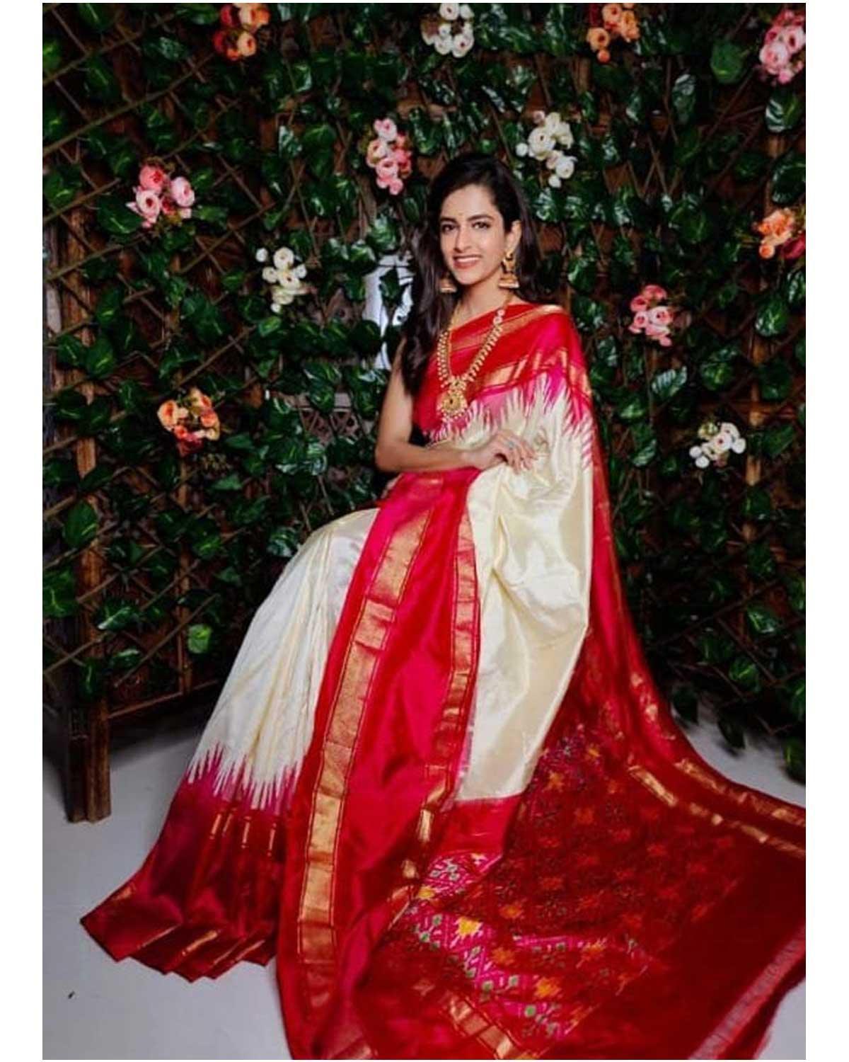 IKAT CREAM WITH Pink COLOR SAREE - pochampallysarees.com