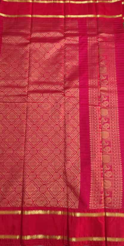 Gadwal Siko Pattu Saree design 5