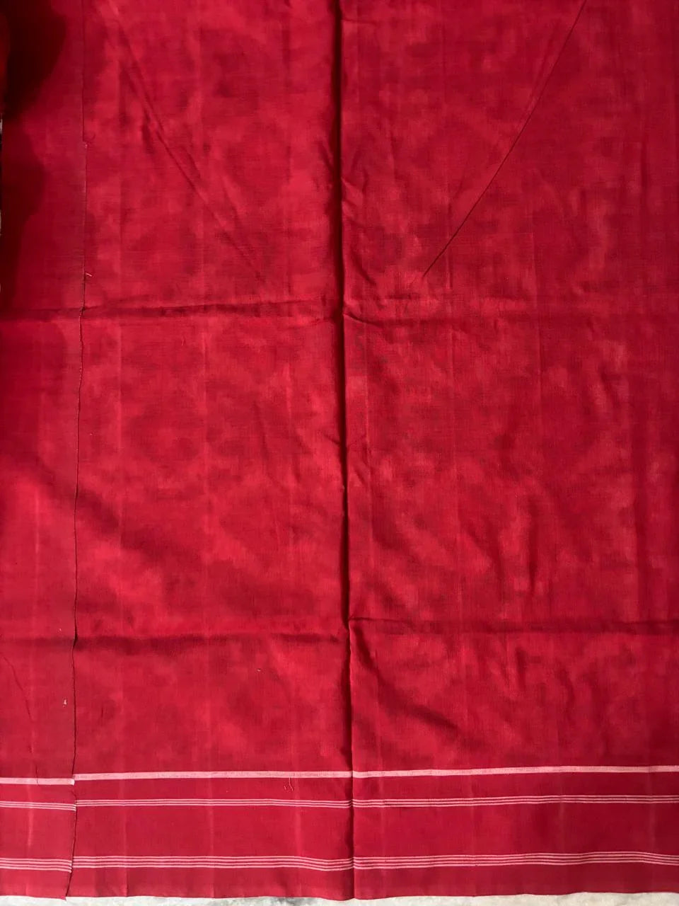 POCHAMPALLY DOUBLE IKKAT COTTON BODY WHITE BORDER AND PALLU RED SAREE - pochampallysarees.com