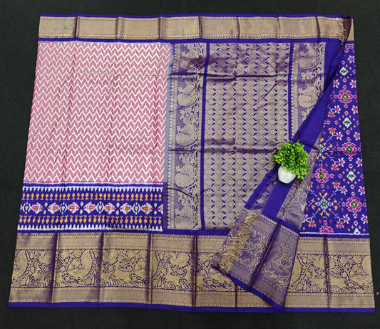 Pochampally Ikkat Pattu Sarees With Kanchi Border - pochampallysarees.com