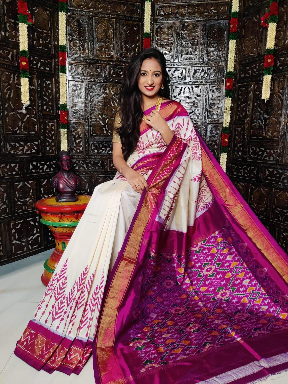 Pure Pochampally Ikkat Silk Cream With Pink - pochampallysarees.com