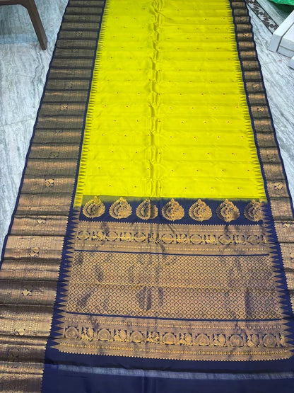 Pure Gadwal Silk Saree in Vibrant Lemon Yellow & Royal Blue | Handwoven Gold Zari Border & Rich Pallu | Traditional Festive Wear - pochampallysarees.com
