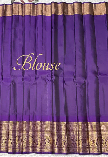 Pure Handloom Gadwal Silk Saree in Lavender & Deep Purple | Rich Gold Zari Temple Border & Paisley Pallu | Traditional Wedding & Festive Wear - pochampallysarees.com
