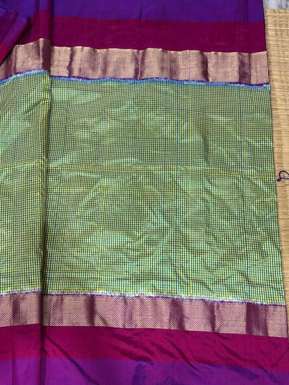 POCHAMPALLY IKKAT SILK BODY GREEN AND YELLOW CHECKS BORDER PURPLE AND PALLU AND BLOUSE IKKAT DESIGN PURPLE SARI - pochampallysarees.com