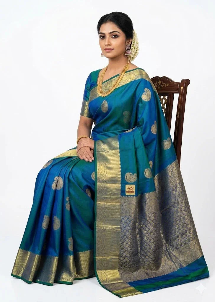Pure Kanchipuram Pattu Saree with gold zari border in Royal Blue & Green | Silk Mark Certified - pochampallysarees.com